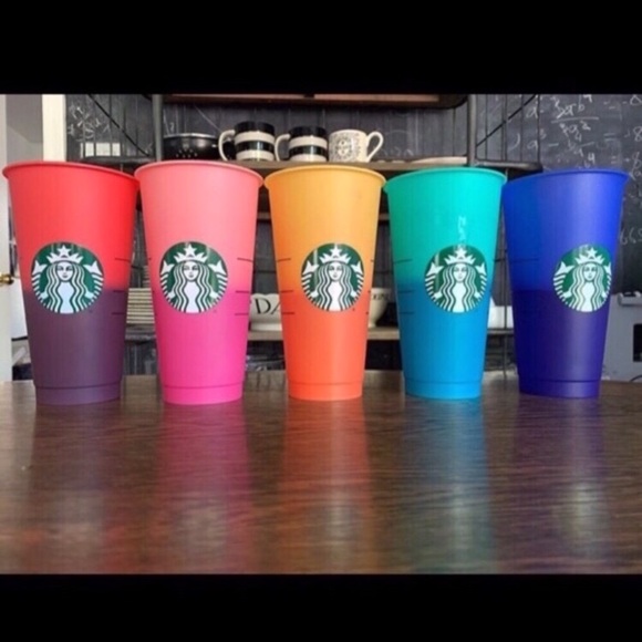 Starbucks Color Changing Red Cup - Picture 4 of 4